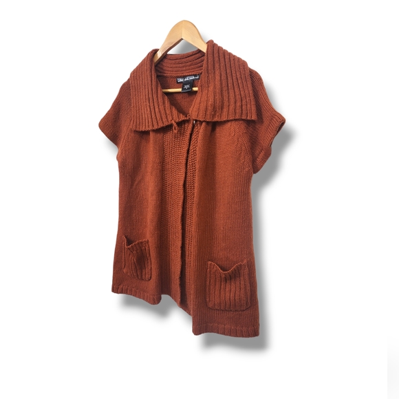 🌿United States Sweaters Women's Med Pumpkin Orange Short Sleeve Knit Cardigan - Picture 4 of 15